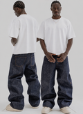 AERO’s white basic boxy fit tee