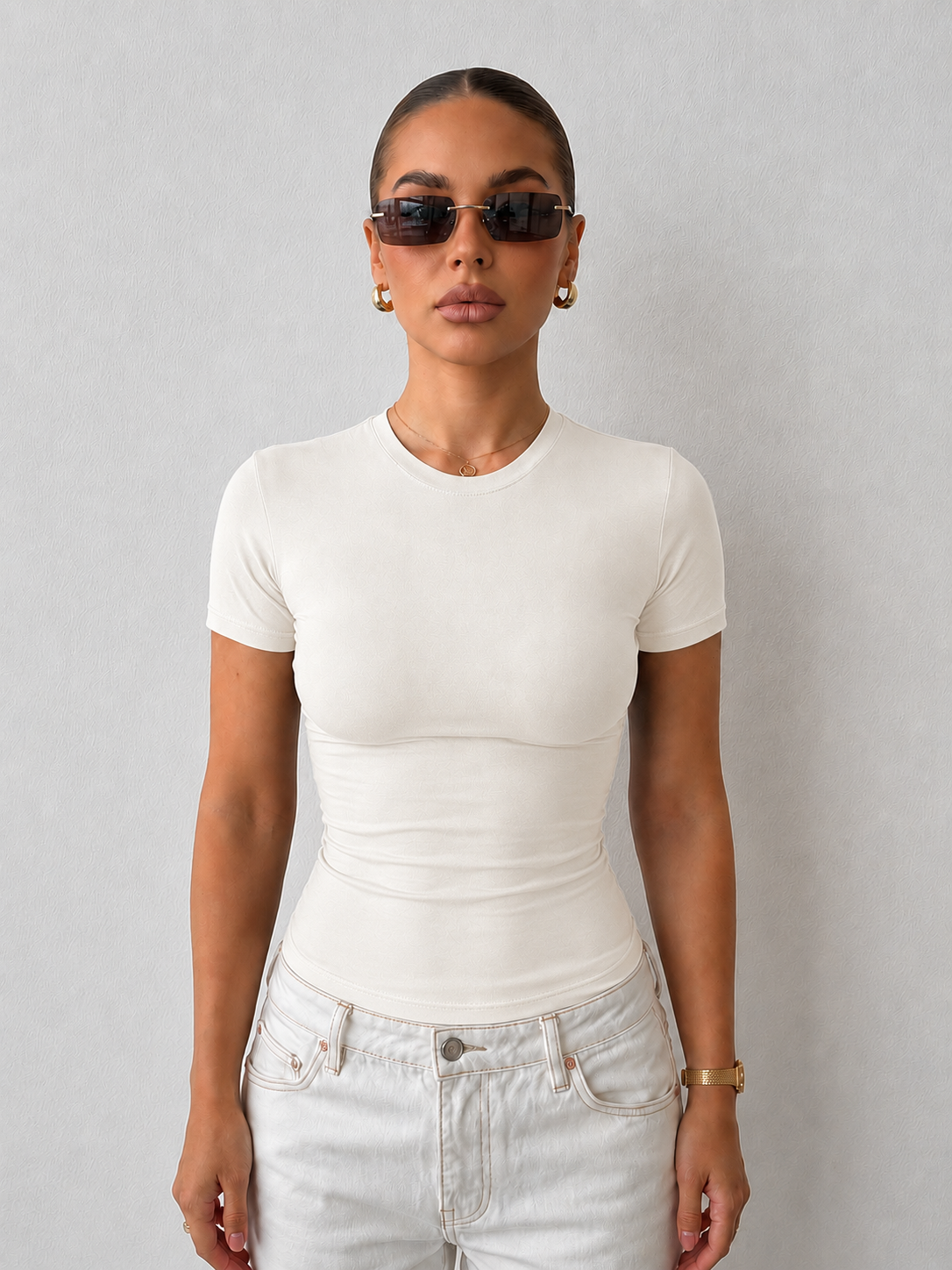 Contour Tee in Offwhite